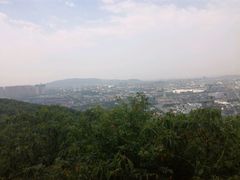 -灵岩山风景区