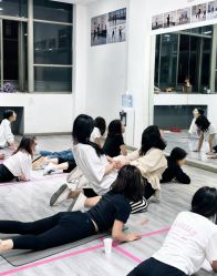 -艾美舞蹈工作室