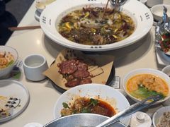 -渔语鱼酸菜鱼新川菜(来福士店)