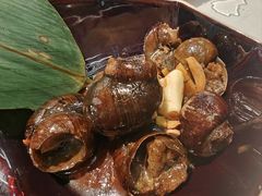 -刘姐啤酒鱼民族演艺餐厅(西街总店)