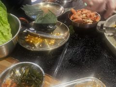 -哈哈碳都·牛肋条无限自助烤肉(宝龙店)