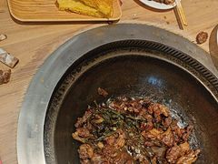 -咱屯子铁锅炖直营店(保利店)
