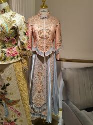 点击看大图 -GRACE KELLY婚纱与礼服(北京店)