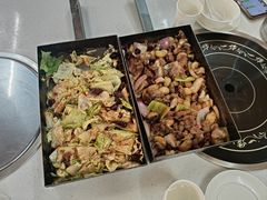 -老东镇啤酒屋海鲜加工·蒸汽海鲜·海鲜烧烤(台东店)