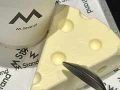 -M Stand(深圳南山欢乐颂店)