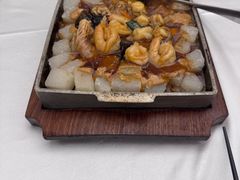 -品海楼·大连海胆锅贴馆(东港店)