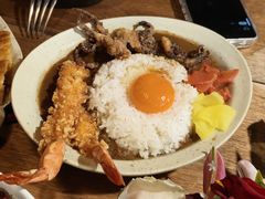 黑虎虾鱿鱼欧风咖喱飯-皈宓·飯
