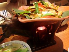 -云海肴·汽锅鸡·云南菜(天山百盛优客店)