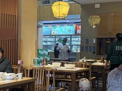 -绿草地·湘菜(酃湖师院店)