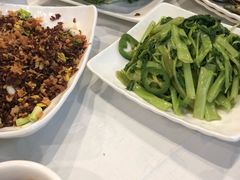 -半岛海鲜酒家