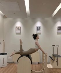 -AN普拉提女子健身工作室