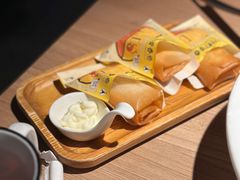 一室一厅虾滑春卷-太二酸菜鱼(天鹅湖万达店)