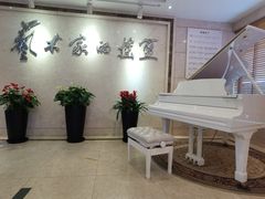-上海戏剧学院附属高级中学