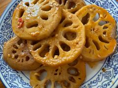 -辣叨叨·江西小炒锅气米粉(南京西路店)