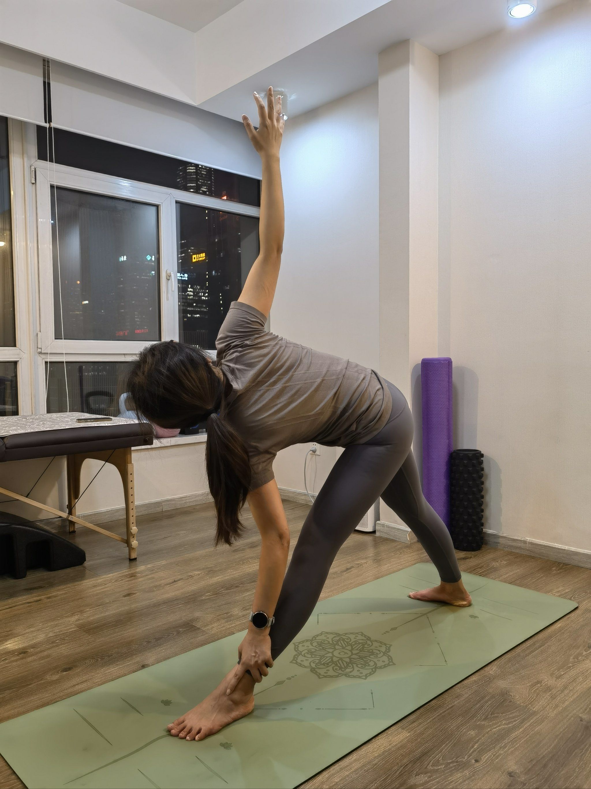 咱产后妈妈做的三角式越来越好了