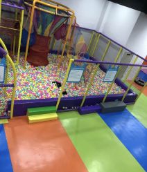 -蹦贝运动中心·蹦床·攀岩·闯关(龙岗店)