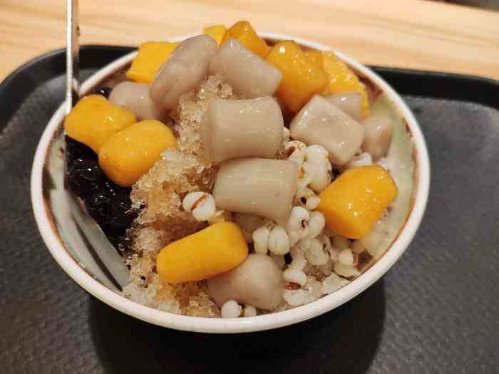 鲜芋仙(铜锣湾店)-"鲜芋仙在南昌开了很多家了,最常吃的还是店.