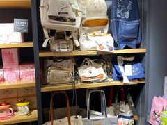 -九木杂物社(江宁金鹰广场店)