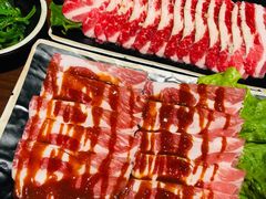 -青瓦炭韩潮烤肉(花园道店)