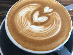 拿铁-RAC BAR(安福路店)