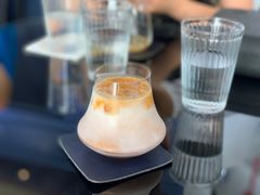茶布奇诺-游心咖啡(青山滨江店)