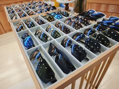 -三叶眼镜城批发市场(上海火车站店)