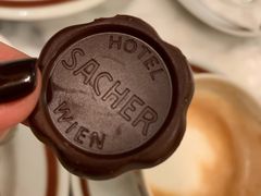 -Cafe Sacher(WIEN)