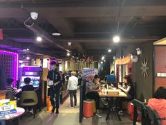大堂-喝丢一只鞋海鲜烧烤·海肠捞饭(东关街店)