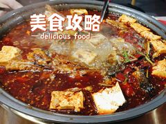 -三顾烤庐·烤鱼·烧烤·龙虾(奉贤店)