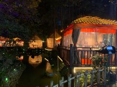 -二荆条·蜀鲜汇城市森林火锅