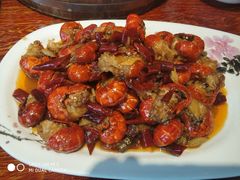 麻辣龙虾球-满堂春特色餐馆