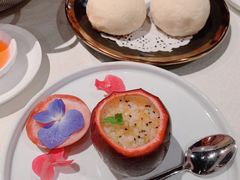 脆皮流沙包-皇朝会.经典传统粤菜(外滩店)