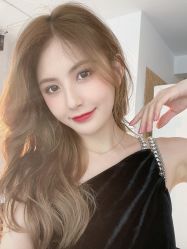 -AYO SALON