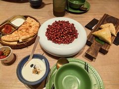 -耶里夏丽·丝路国际·新疆餐厅(浦东区东方路店)