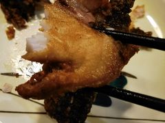 -八次方巴乡石锅鱼·金海湖水库活鱼(谷丰东路店)