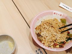 -遇见小面(站西路店)