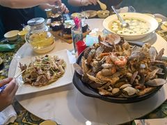 -小红鲸·海鲜餐厅(轸大路店)