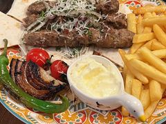 土耳其牛肉混盘-Uncle Kosto科斯托·中东菜