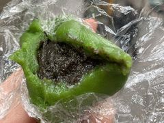 芝麻青团-许阿姨糕团店(南京总店)