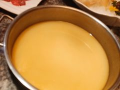 黄金花胶鸡汤锅底-辉哥火锅(虹桥路店)