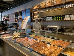 -星巴克(港汇1号办公楼店)