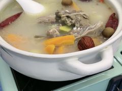 -达吾手抓美食城总部(义乌店)