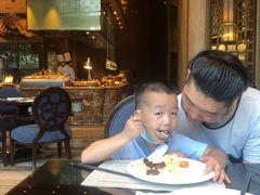 -万达瑞华酒店美食汇自助餐厅(楚河汉街店)