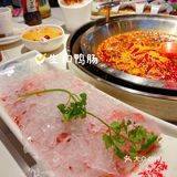 主打鲜货的火锅，菜品真的蛮新鲜