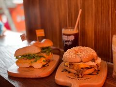 -Catch Bagel(芳草地店)