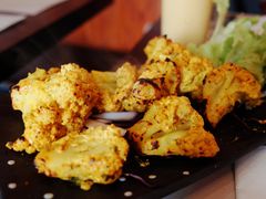 烤西兰花配薄荷酱-克比叔叔印度餐厅Kebabs on the Grille(永康路分店)