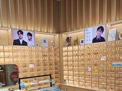 -一代眼镜·蔡司配镜(浦东大拇指广场店)