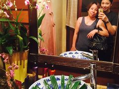 -迪瓦娜按摩和水疗中心