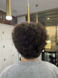 -镁连社·美联社