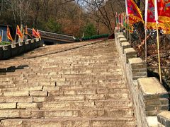 -九鼎铁刹山风景区